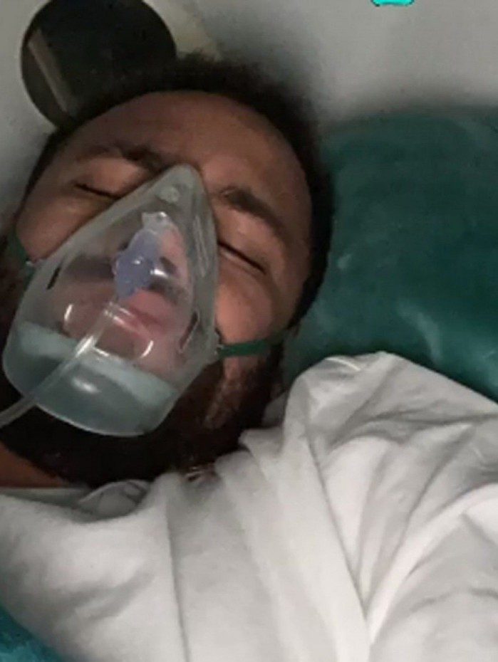 Neymar posta foto usando m&aacute;scara de oxig&ecirc;nio