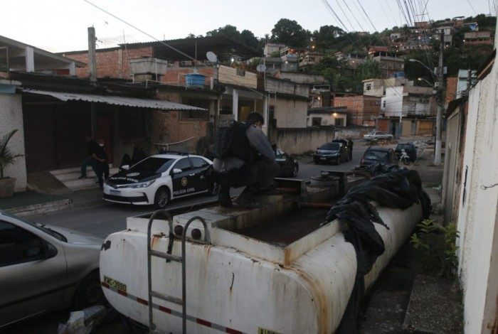 ´Polícia Civil e MP-RJ cumprem mandados contra suspeitos de integrarem quadrilha de furto de combustíveis