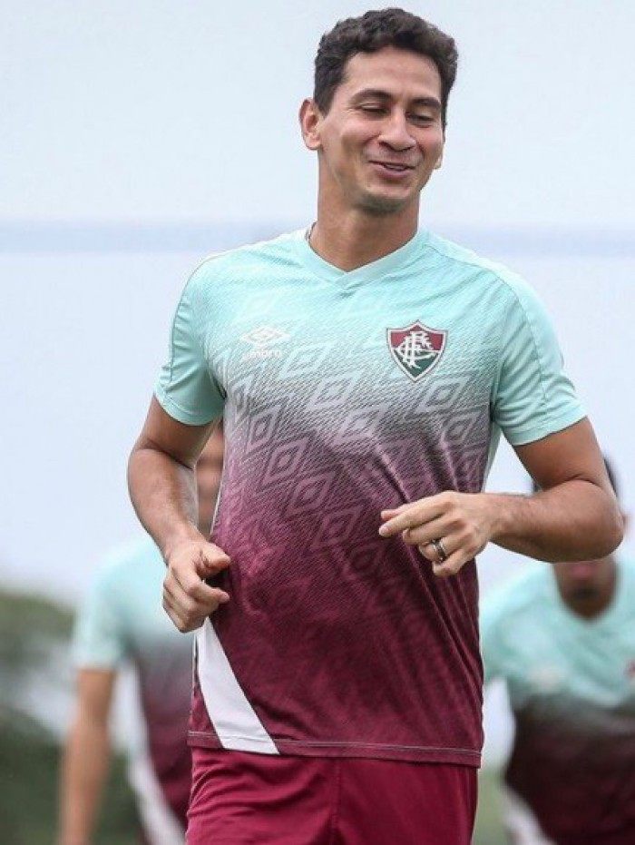 Ganso não é aproveitado no Fluminense e Santos pode repatriar antiga cria