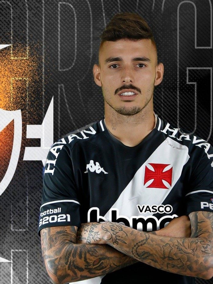 Versátil, Zeca pode ser utilizado nas duas laterais, mas chega com a missão de resolver um crônico problema no setor