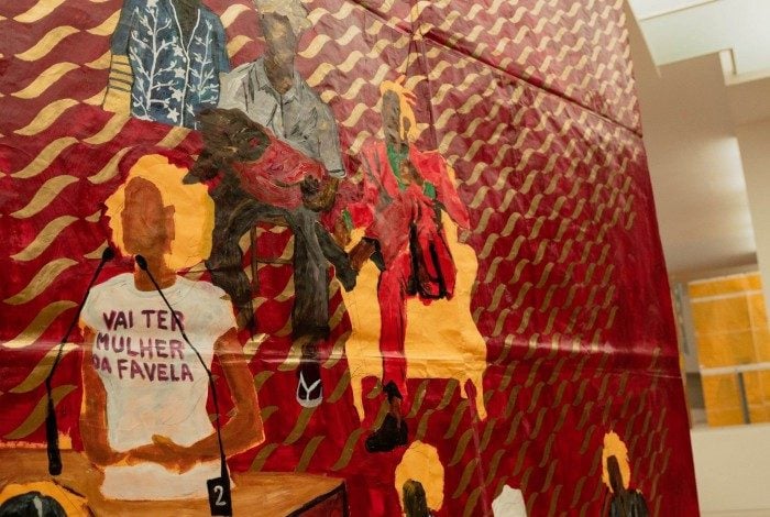 Arte do pintor Maxwell Alexandre, cria da Rocinha, com Marielle Franco em destaque
