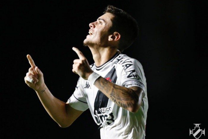 Gabriel Pec marcou duas vezes no empate do Vasco contra o Nova Iguaçu