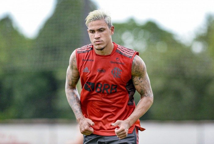 Pedro em treino do Flamengo