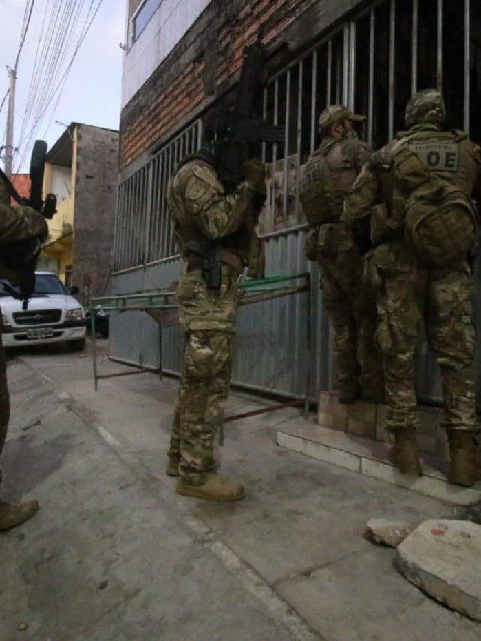 Operação cumpre mandados no Rio e na Bahia