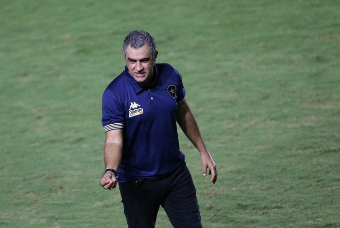 Vasco enfrenta o Botafogo pela 4 rodada do Campeonato Carioca 2021 em São Januário. O técnico Marcelo Chamusca