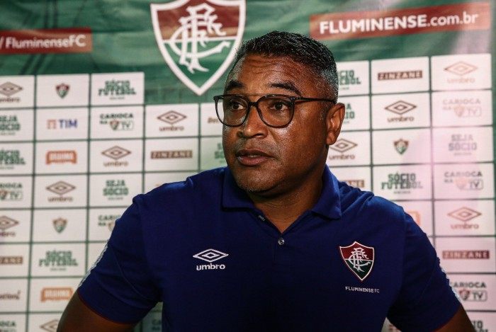 Roger Machado vê o Fluminense em evolução e conta com volta de mais titulares contra o Volta Redonda