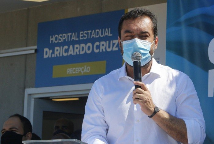 Governador em exercício Cláudio Castro recebeu ligação de Dr. Jairinho no dia da morte de Henry Borel