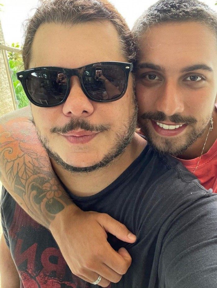Marcus Majella e o namorado, Guilherme Castro