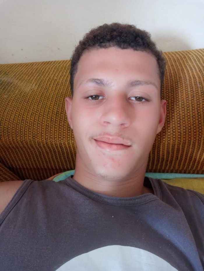 João Victor tem 17 anos
