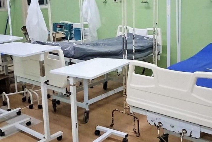 Outros 17 leitos clínicos já tinham sido abertos na área da clínica cirúrgica, no Hospital Municipal Raul Sertã