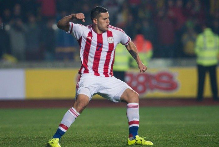 Naturalizado, Bobadilla tem passagem pela seleção do Paraguai