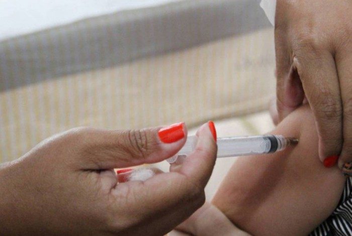 Volta Redonda inicia vacinação contra a gripe para primeiro grupo prioritário