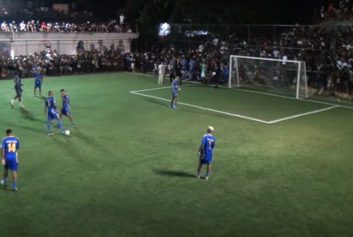 Campo estava lotado durante a partida