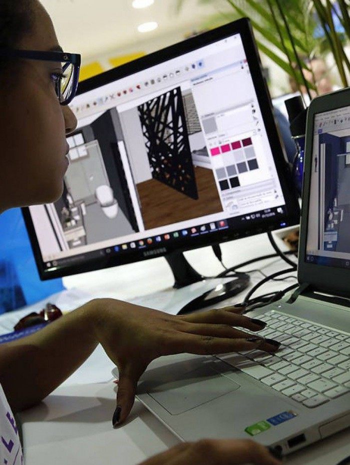 Os cursos s&atilde;o realizados na plataforma do ambiente virtual de aprendizagem, que conta com uma sala de aula virtual com m&uacute;ltiplos recursos de interatividade