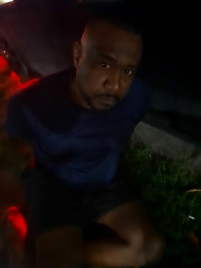 O traficante de armas João Victor Roza foi preso, na tarde desta segunda-feira (19), na Baixada Fluminense