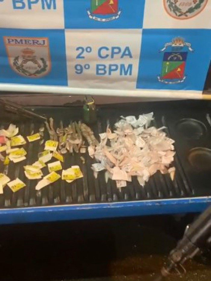 Material apreendido na ação