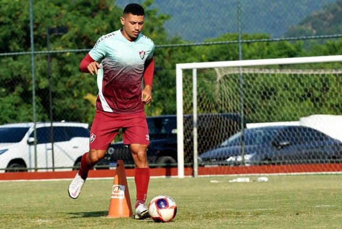 Revelado pelo Fluminense e grande aposta de Xerém, André jogaria no Botafogo para ganhar experiência