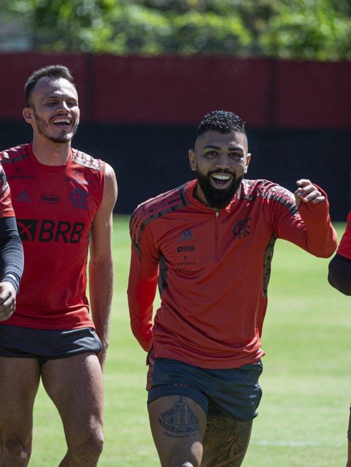 Willian Ar&atilde;o, Ren&ecirc;, Gabigol e Diego na atividade no Ninho - 23-04-2021