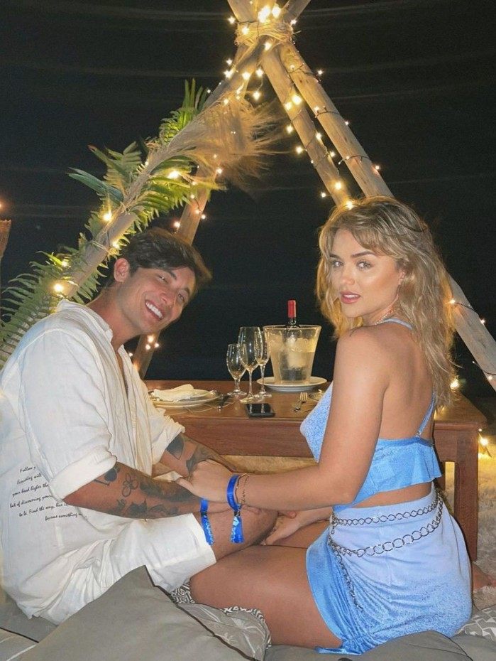 Daniel Caon e Rafa Kalimann em Trancoso