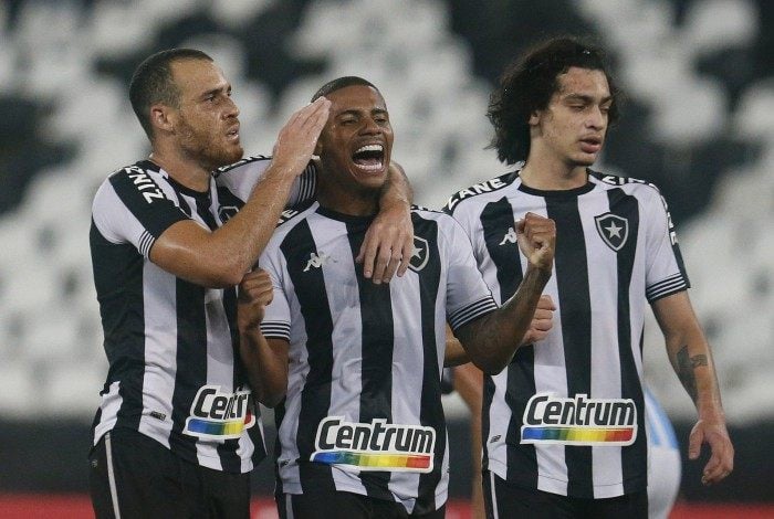 1º lugar - Botafogo: R$ 336,2 milhões de dívidas fiscais em 2020 (variação de 5% com relação a 2019, quando a dívida foi de R$ 319 milhões)
