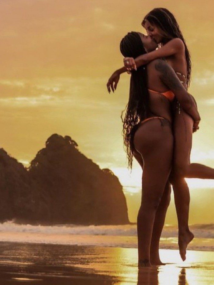 Ludmilla e Brunna em Fernando de Noronha