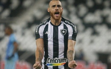 Botafogo-RJ 2 x 0 Ypiranga-RS - Com reservas, Fogão confirma vaga às oitavas