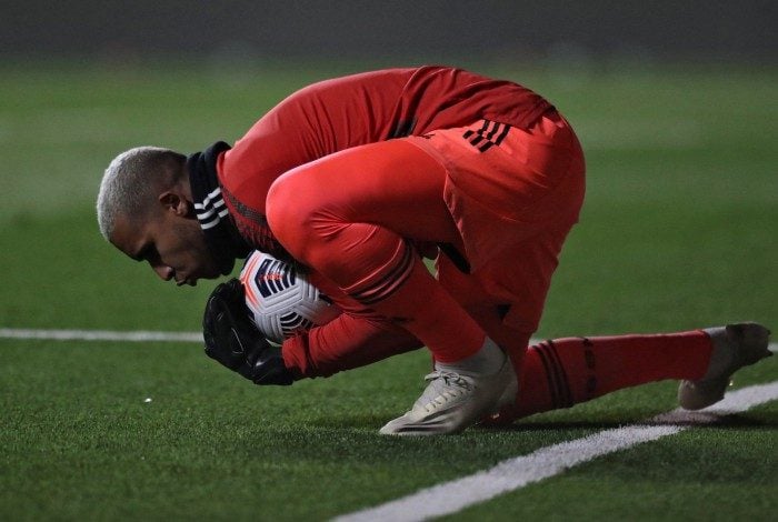 Gabriel Batista em ação pelo Flamengo