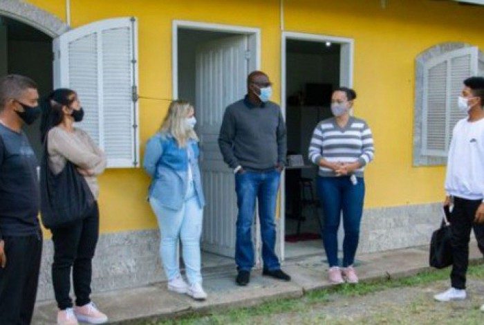 Estiveram presentes o presidente da comissão André Gomes; a vereadora e membro da comissão Maria Rosa; e o vereador William Carvalho.