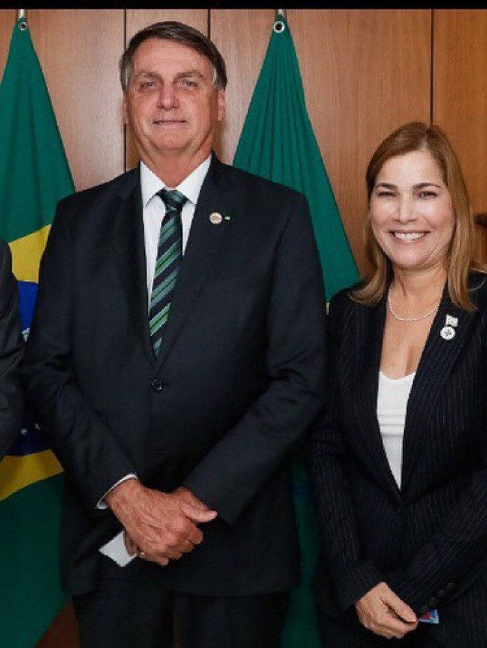 Presidente Jair Bolsonaro e secret&aacute;ria Mayra Pinheiro, ouvida hoje na Comiss&atilde;o Parlamentar de Inqu&eacute;rito 