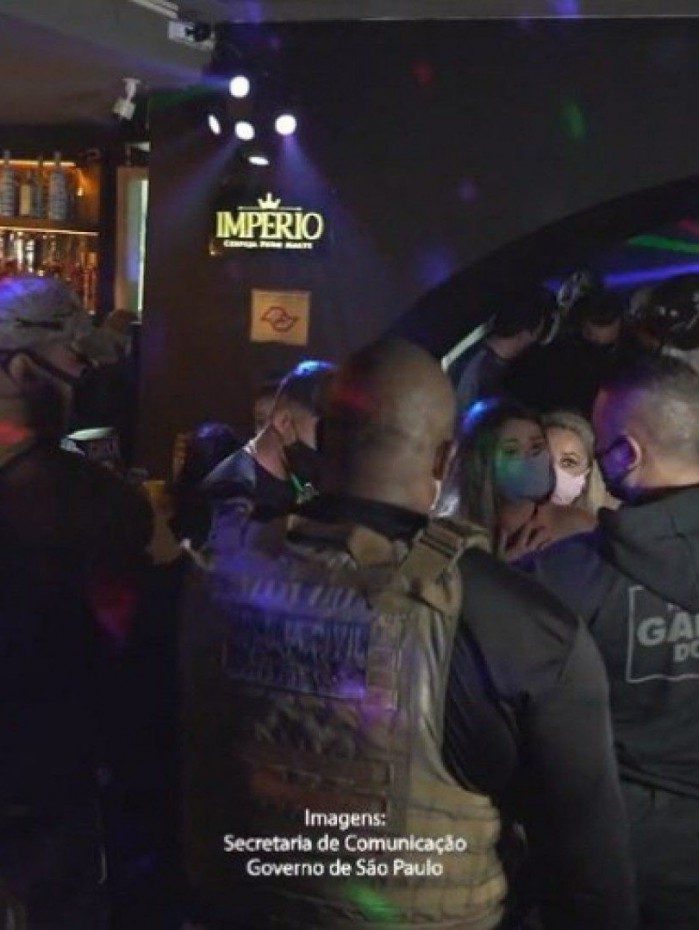 Festa com mais de 100 pessoas &eacute; interditada em SP
