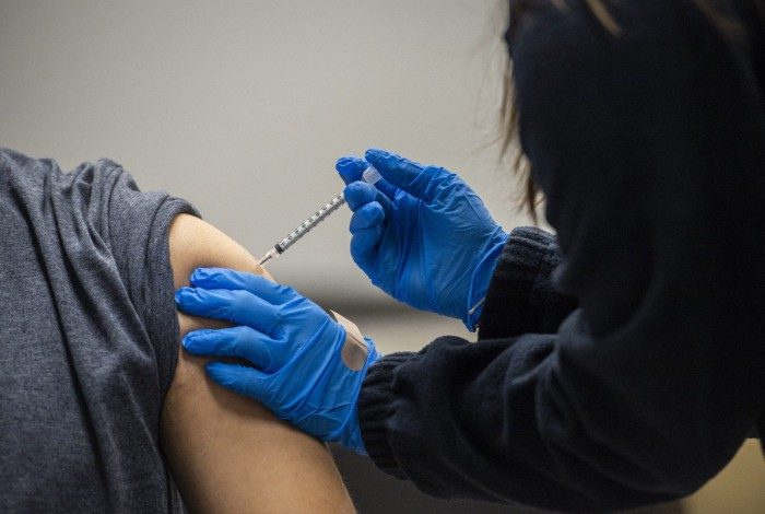 Vacinados são menos de 1% das mortes nos EUA em maio
