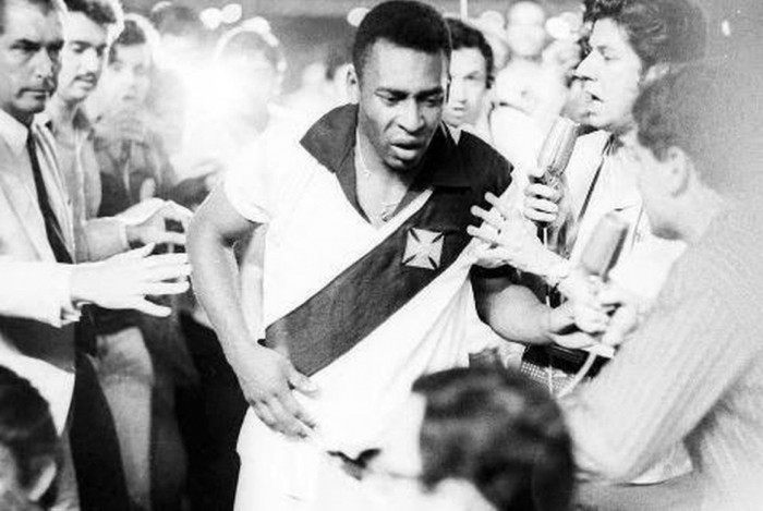 PelÃ© teve a chance de vestir a camisa do Vasco no Torneio do Morumbi, em 1957