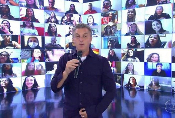 Após saída de Luciano Huck Globo faz pesquisa para definir programação aos sábados