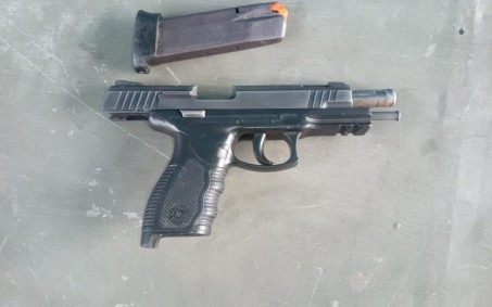 Após confronto na Pavuna, PM é socorrido em estado grave com tiros na cabeça e peito