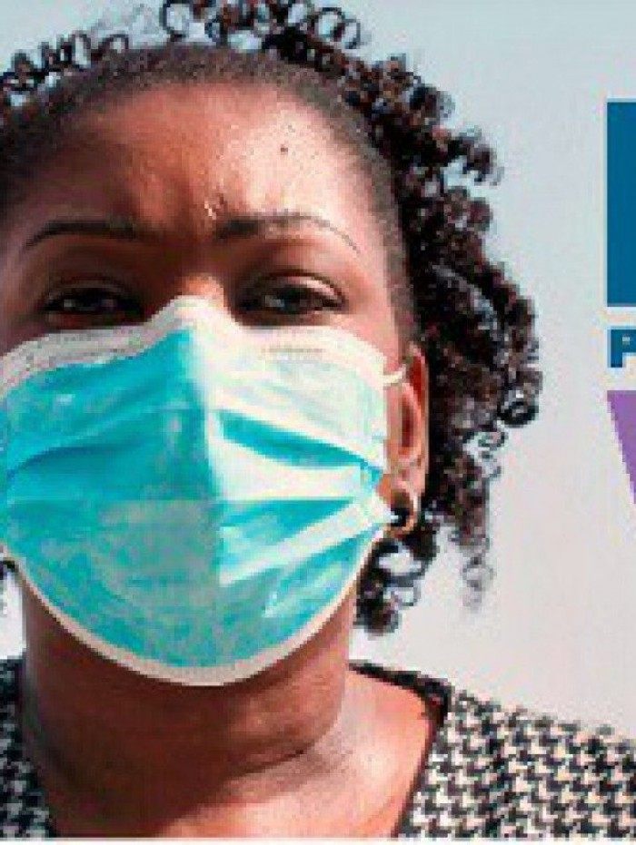 M&aacute;scaras s&atilde;o distribu&iacute;das em pontos de grande circula&ccedil;&atilde;o de pessoas que utilizam transporte p&uacute;blico