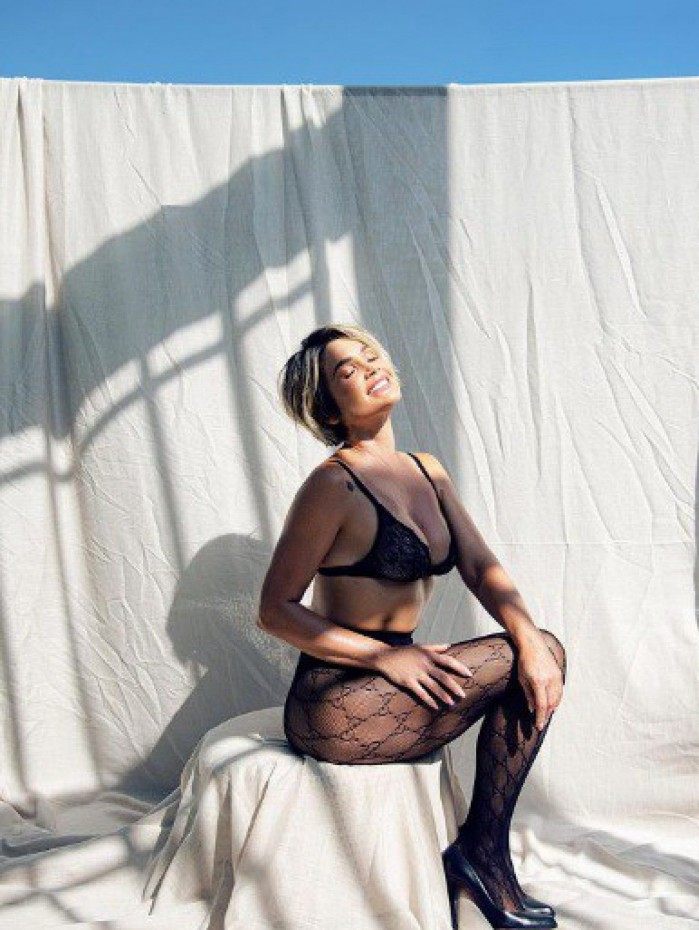 Fl&aacute;via Alessandra