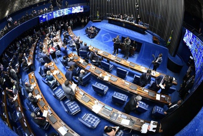 Texto agora vai para a Câmara dos Deputados