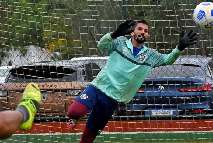 Goleiro Marcos Felipe tem contrato até o fim de 2023