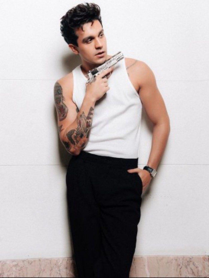 Luan Santana revela sua morena