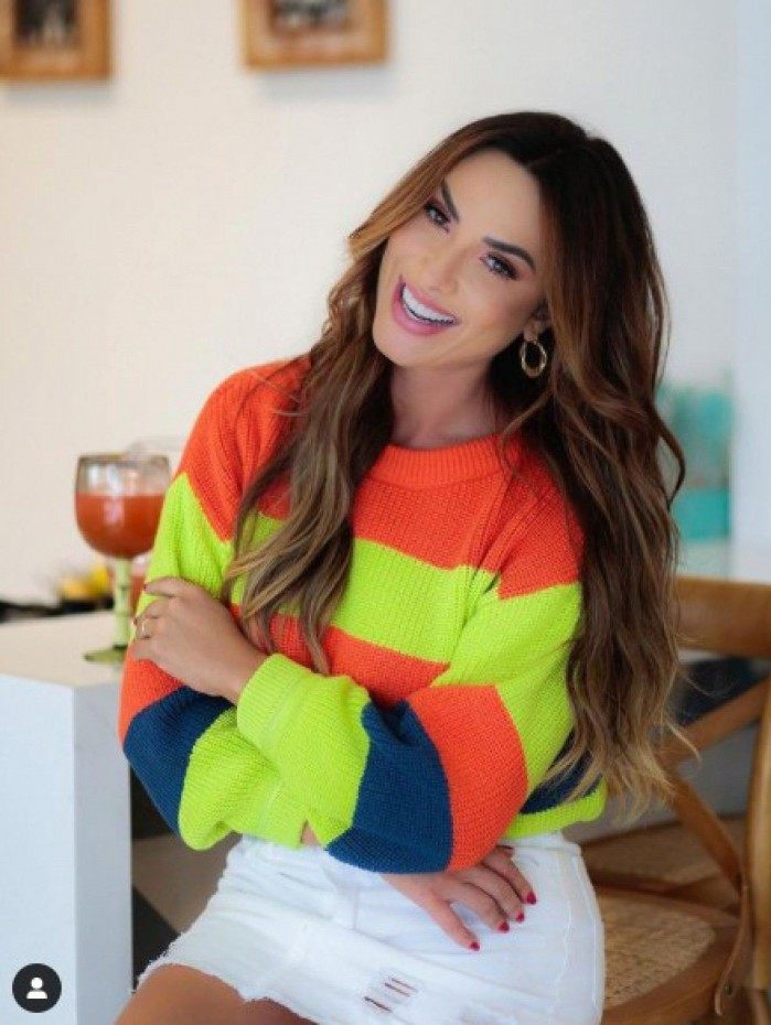 Nicole Balhs é vista em clínica de congelamento de óvulos 