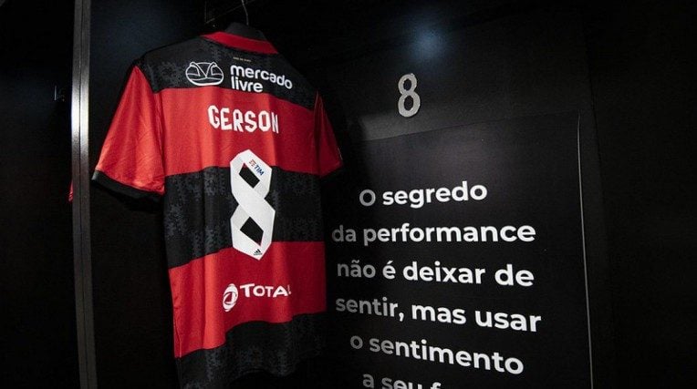 camisa de ciclismo com bolso