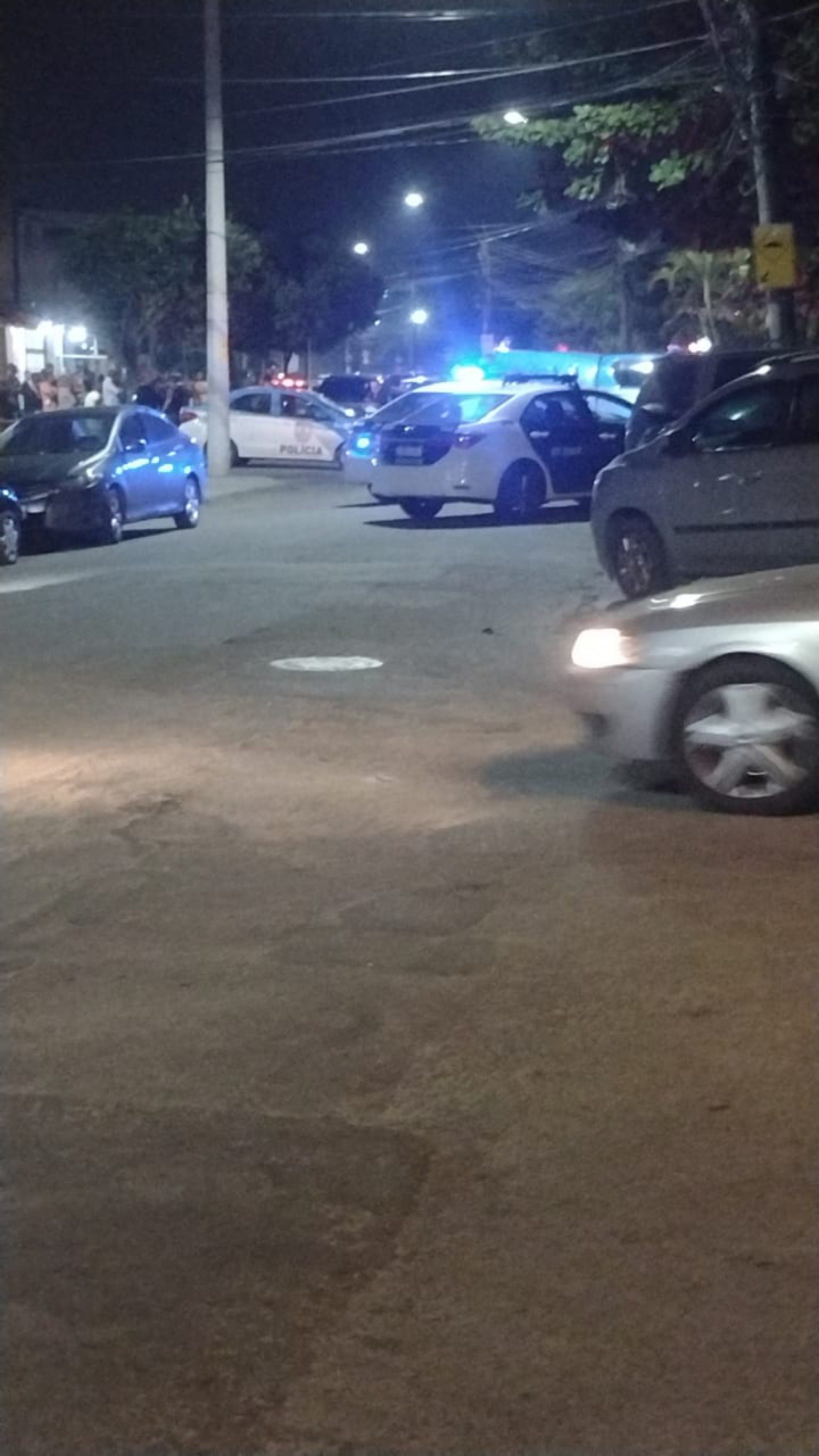 Crime aconteceu na Estrada do Moinho, em Campo Grande - WhatsApp O DIA (98762-8248)