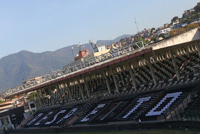 Fluminense (1) empata com o Corinthians (1) pela 7 rodada do Campeonato Brasileiro em estádio de São Januário.