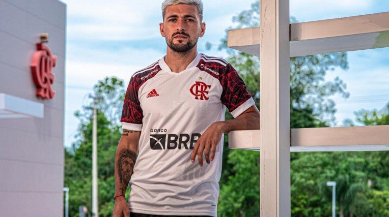 nova camisa do flamengo 2021 branca