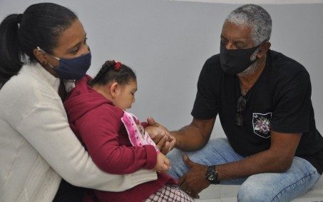 Magé reabre atendimento especializado gratuito para crianças com microcefalia 