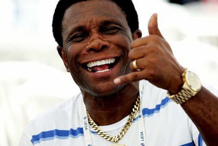 Neguinho da Beija Flor é o nosso entrevistado de domingo! 