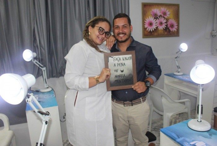 Pierre Santoro e Bruna Queiroz