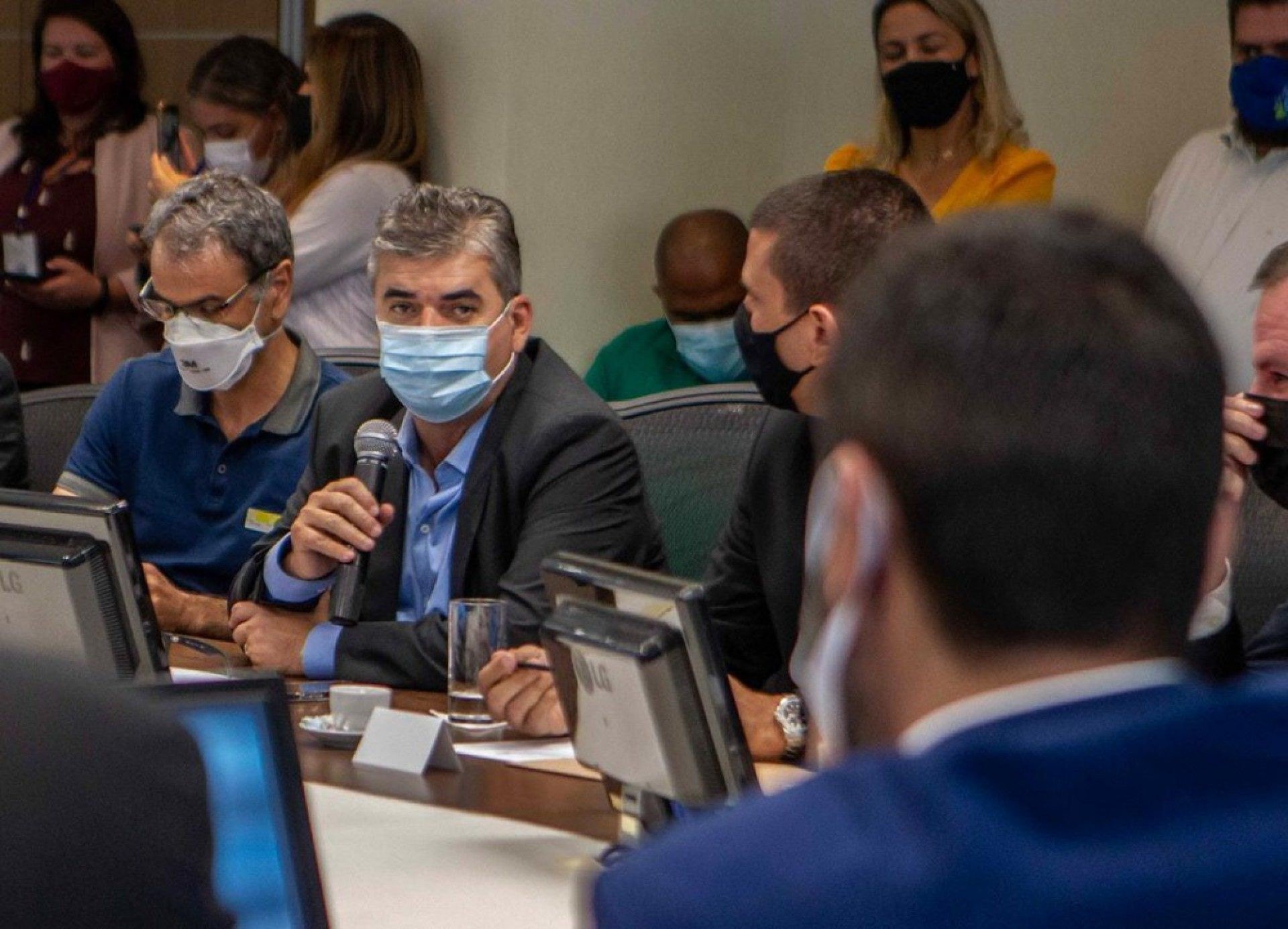 Washington Reis é internado com diagnóstico positivo para Covid-19