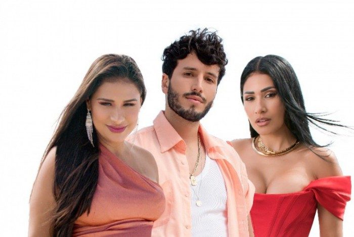 As coleguinhas lançaram single com cantor espanhol 