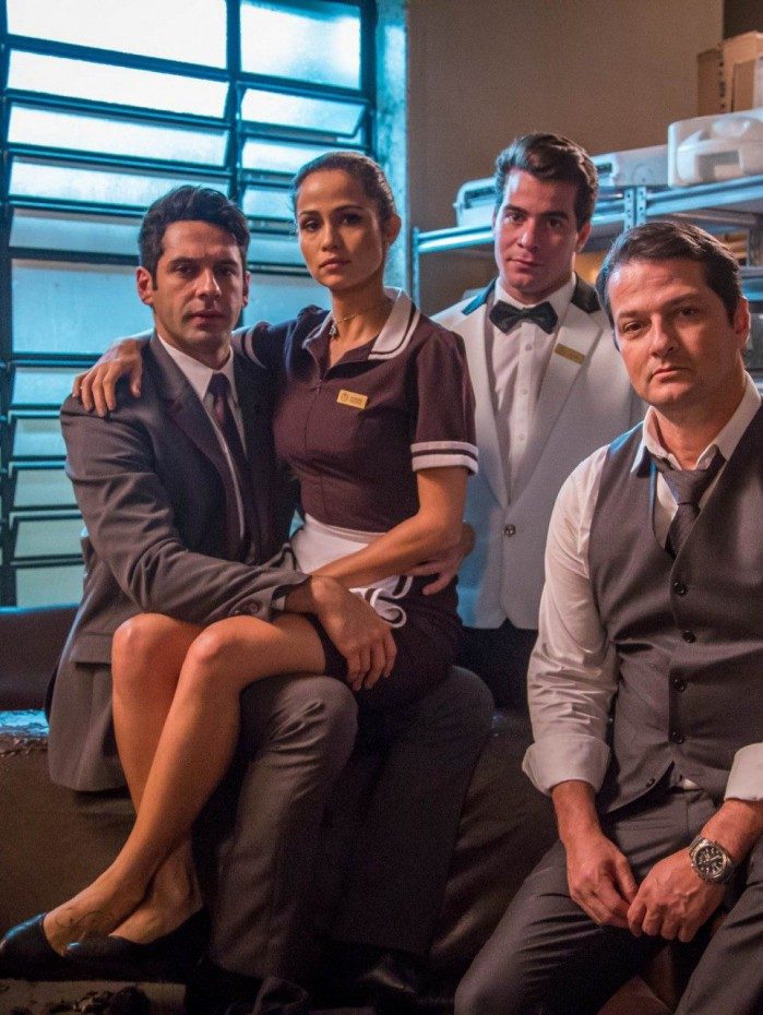 Malagueta (Marcelo Serrado), Agnaldo (João Baldasserini), Sandra Helena (Nanda Costa), Julio (Thiago Martins)